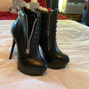 Steve Madden   6” Ankle Boots never worn